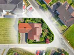 Gepflegtes Einfamilienhaus in Waffenbrunn mit viel Platz für Wohnen, Arbeiten und Leben! - Thumbnail 16