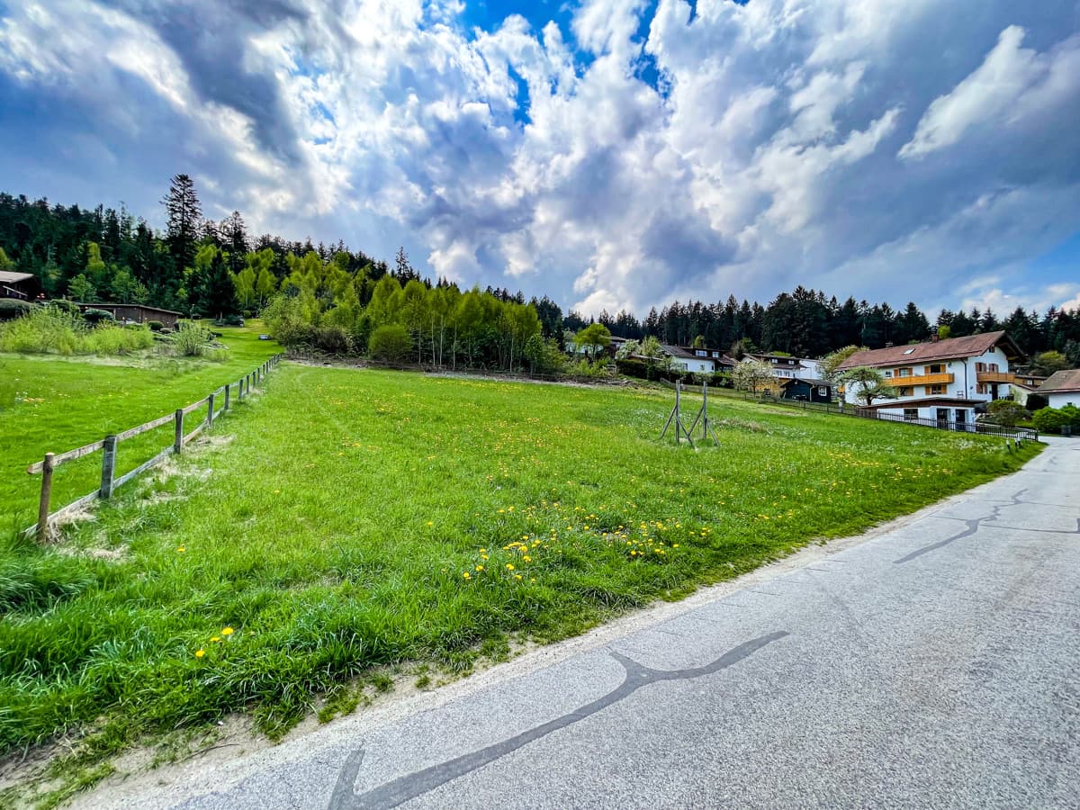 Wunderschönes Grundstück mit Blick in den Lamer Winkel