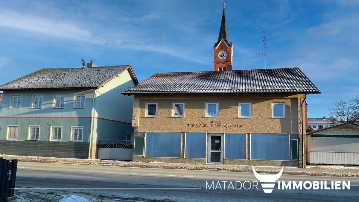 Abrissobjekte im Zentrum vom Mengkofen!