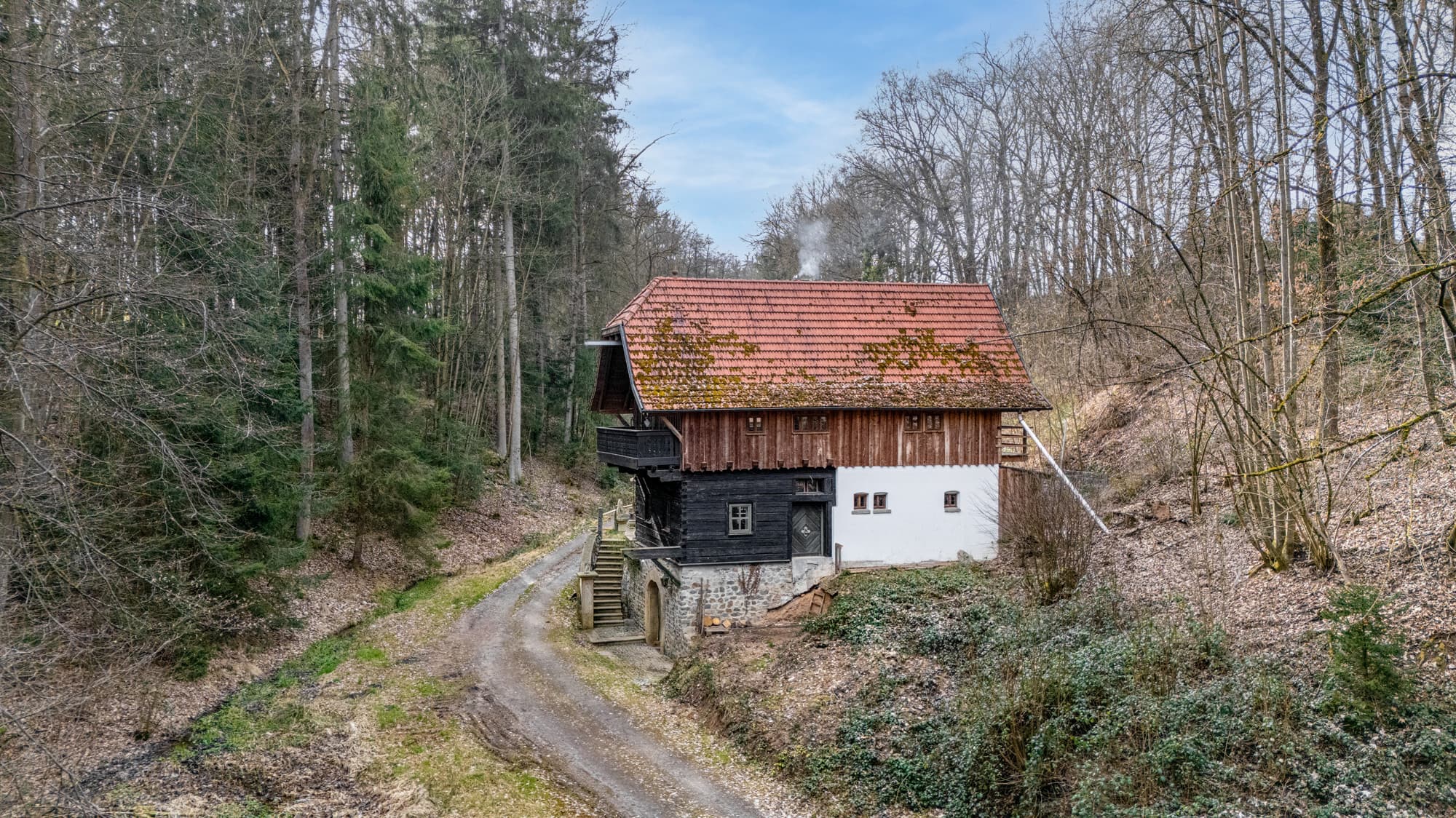 Landhaus in Alleinlage – Ihr Rückzugsort mitten im Wald!