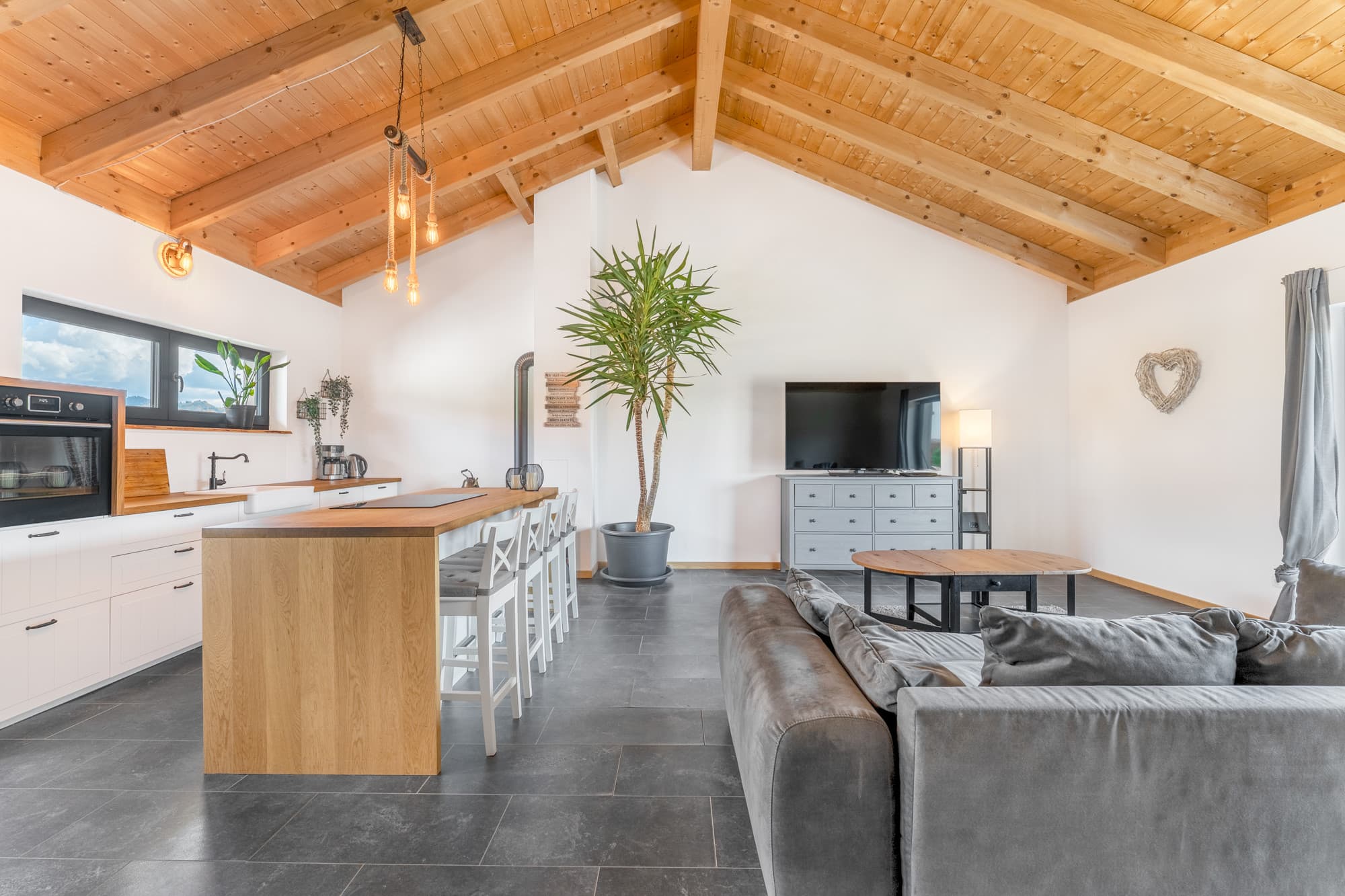 Moderner Bungalow im Bayerischen Wald – Barrierefrei & Energieeffizient!