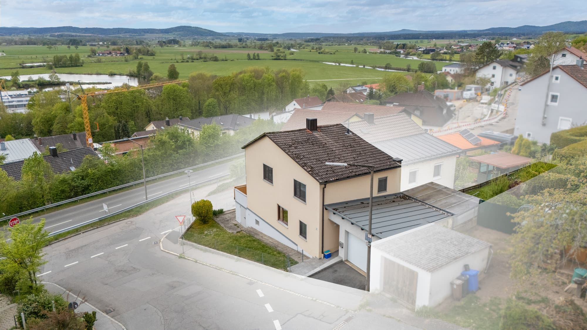 Charmante Doppelhaushälfte in Cham-West!