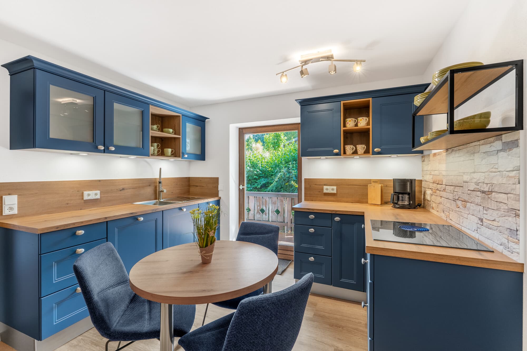 Helle 2,5-Zimmer-Wohnung mit Balkon & Terrasse in Zwiesel – 67 m² zum Wohlfühlen